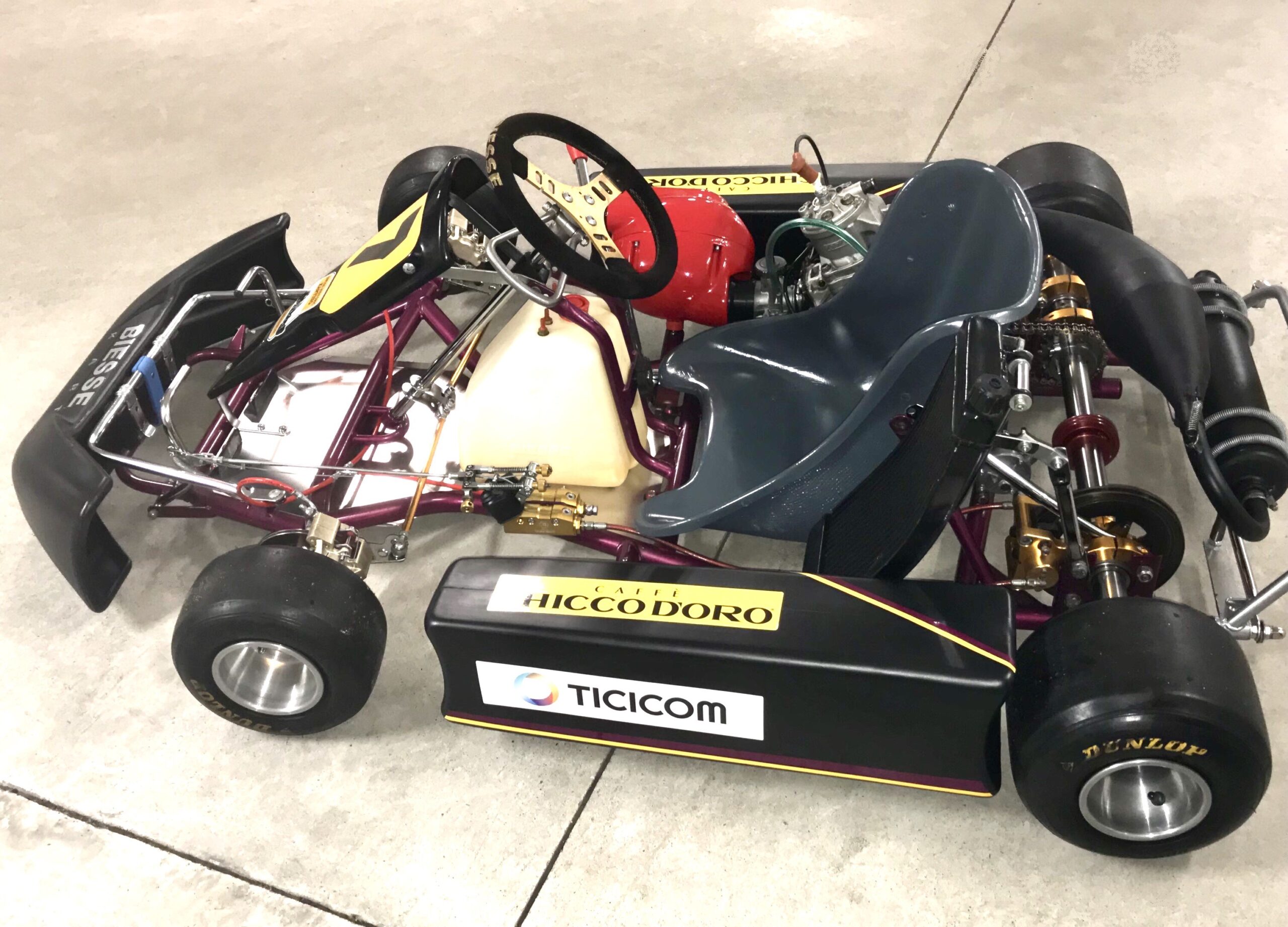 Scopri di più sull'articolo Un piccolo grande Kart in gara al circuito più piccolo del mondo